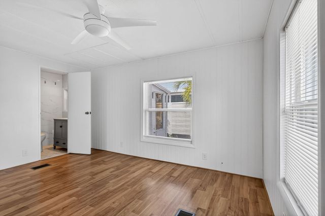 65 Relaxed Circle, Hypoluxo, FL 33462