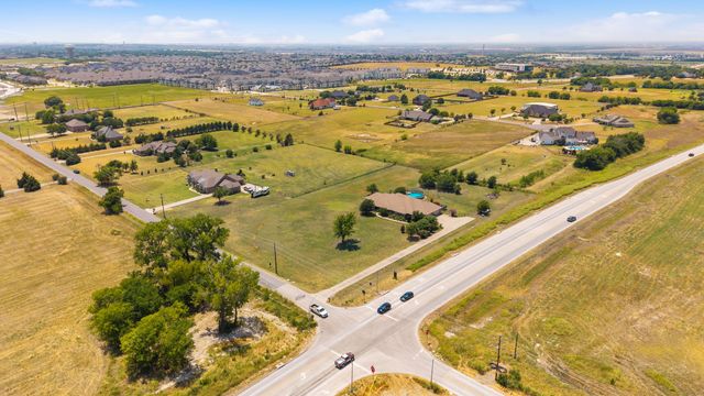 2113 S Coit Road, Celina, TX 75009