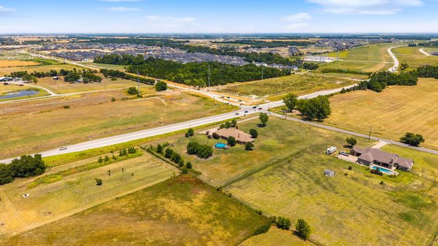 2113 S Coit Road, Celina, TX 75009