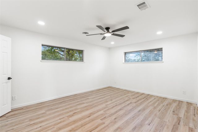 15903 Hickory Drive, Alvin, TX 77511