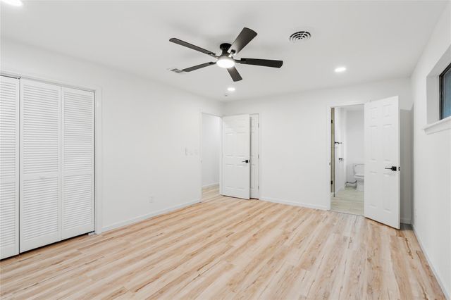 15903 Hickory Drive, Alvin, TX 77511