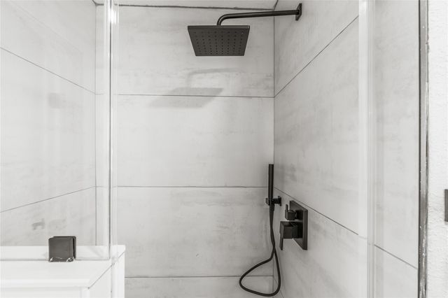 15903 Hickory Drive, Alvin, TX 77511