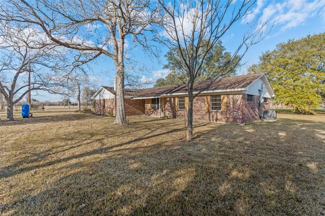 15903 Hickory Drive, Alvin, TX 77511