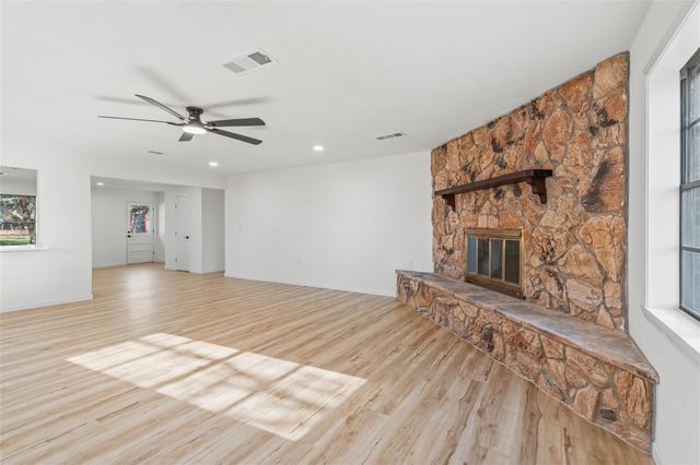 15903 Hickory Drive, Alvin, TX 77511