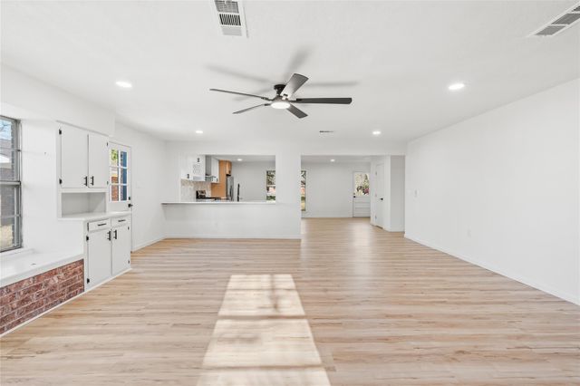 15903 Hickory Drive, Alvin, TX 77511