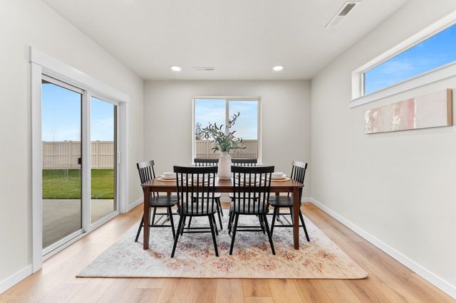 1517 W 67th Ave, Spokane, WA 99224