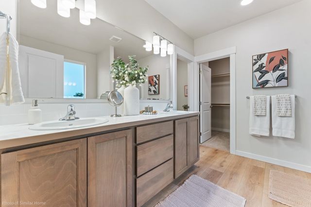 1517 W 67th Ave, Spokane, WA 99224