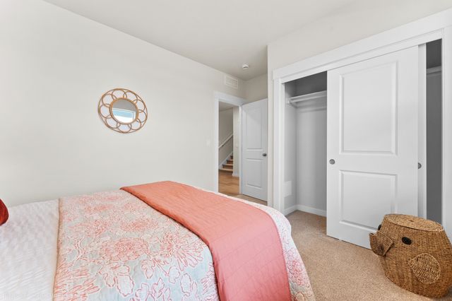 1517 W 67th Ave, Spokane, WA 99224