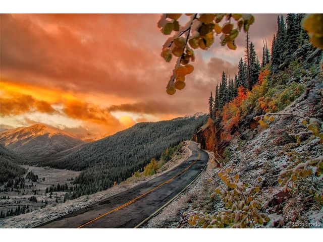 322 Fir Dr, Twin Lakes, CO 81251