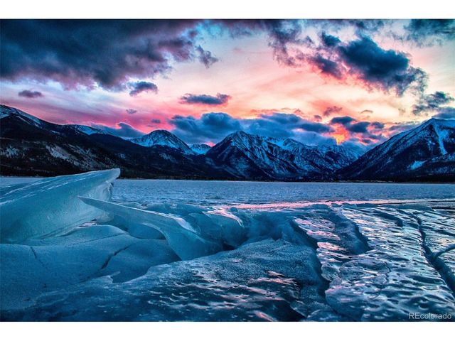 322 Fir Dr, Twin Lakes, CO 81251