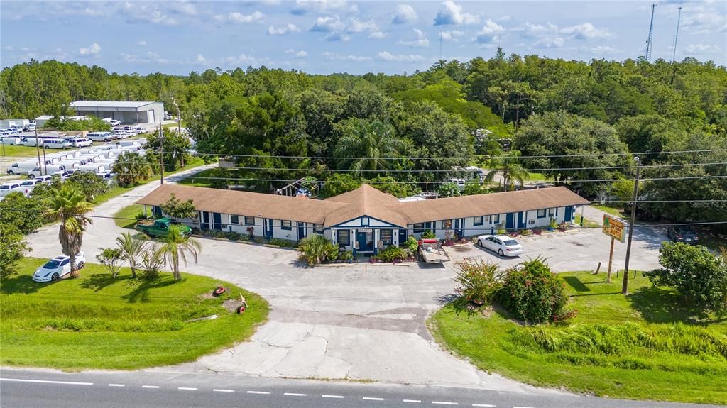 17883 E COLONIAL DRIVE, Orlando, FL 32820