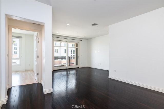 268 Caruso Avenue, Glendale, CA 91210