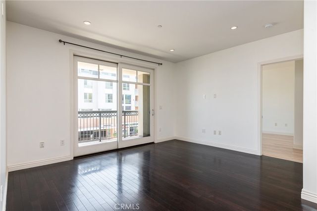 268 Caruso Avenue, Glendale, CA 91210