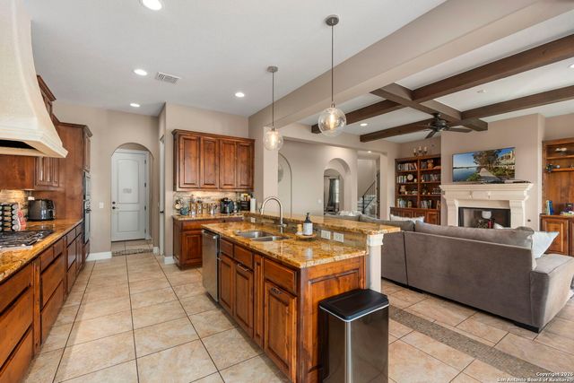 16123 Salto Del Agua, San Antonio, TX 78255