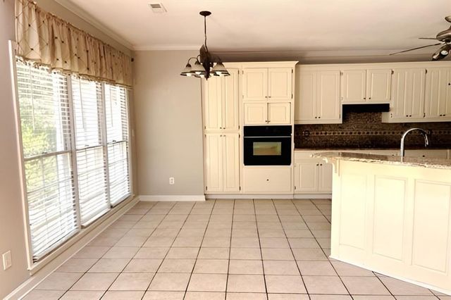 25 Blackfoot Trail, Sharpsburg, GA 30277