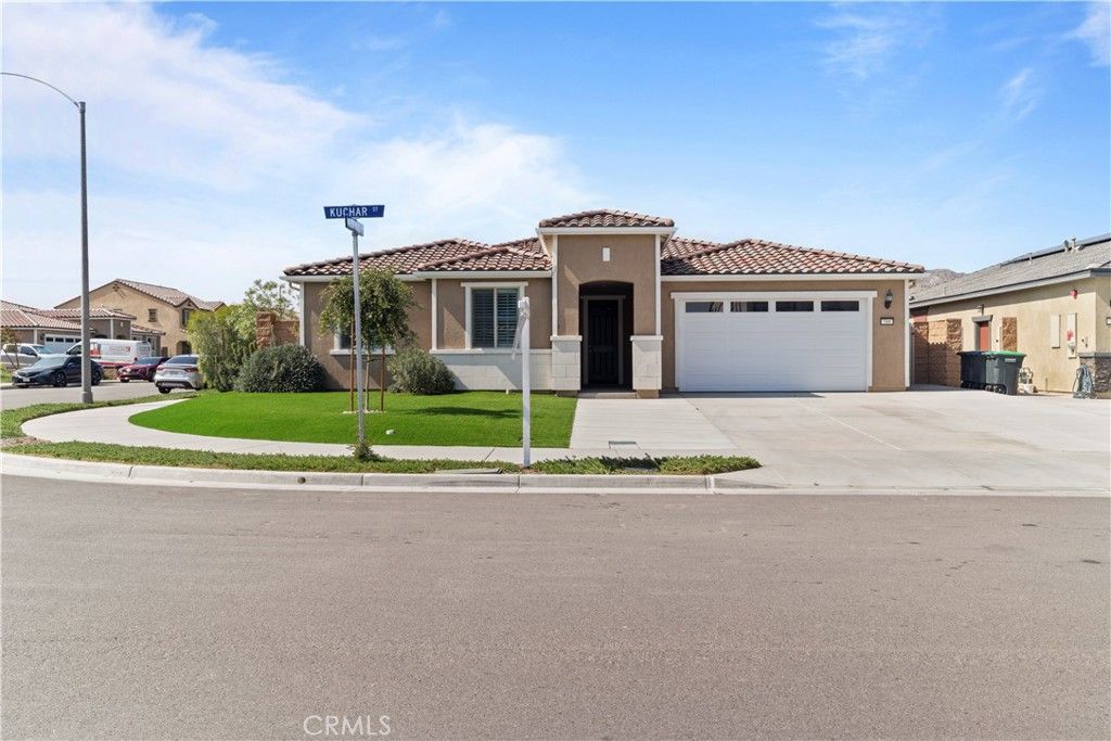 760 Kuchar Street, Perris, CA 92571