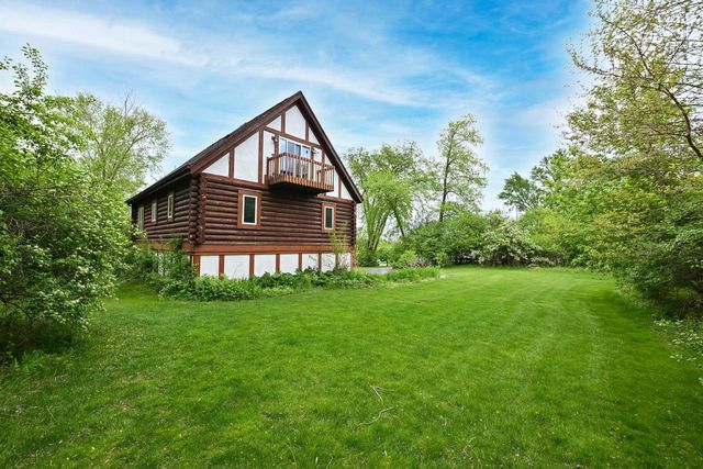 685 Williams DRIVE, Cedarburg, WI 53012