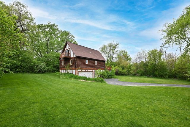 685 Williams DRIVE, Cedarburg, WI 53012