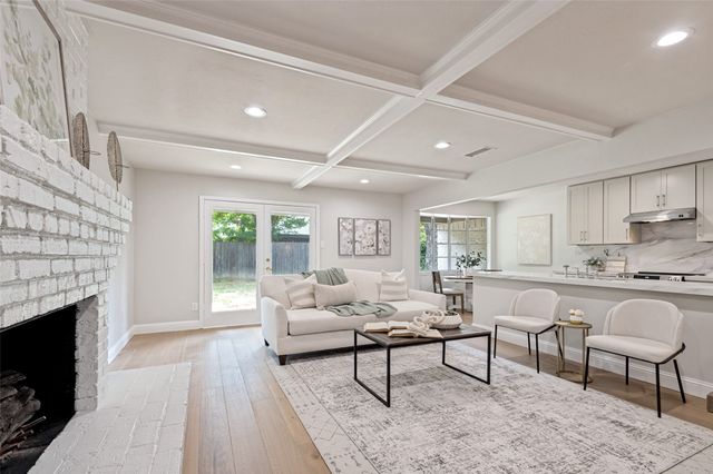 2221 Scarlet Lane, Grand Prairie, TX 75050