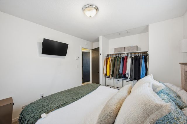 825 26th Street N, Fargo, ND 58102