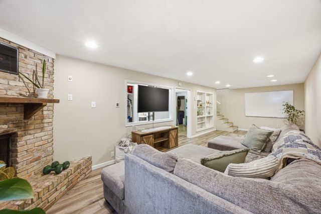 825 26th Street N, Fargo, ND 58102