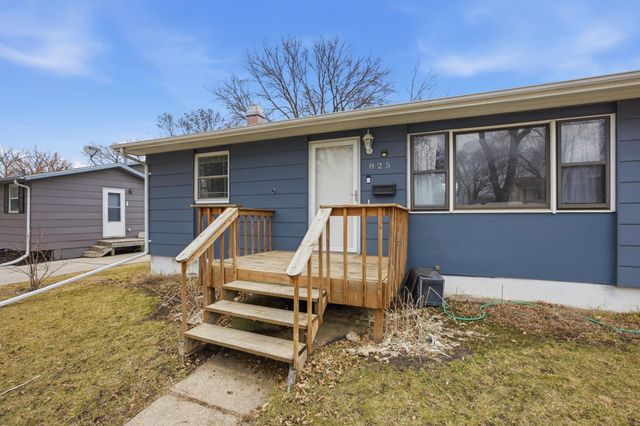 825 26th Street N, Fargo, ND 58102