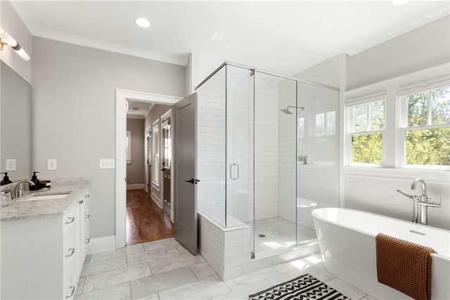 35 McEvoy Lane, Decatur, GA 30030