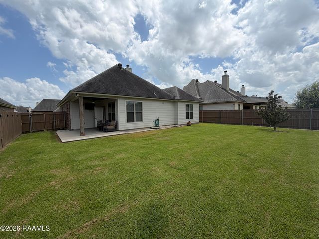 111 Sleepy Brook Road, Lafayette, LA 70508