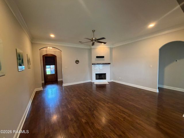 111 Sleepy Brook Road, Lafayette, LA 70508