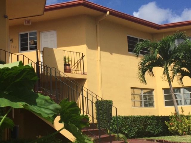 1715 NE Miami Gardens Dr 129, Miami, FL 33179