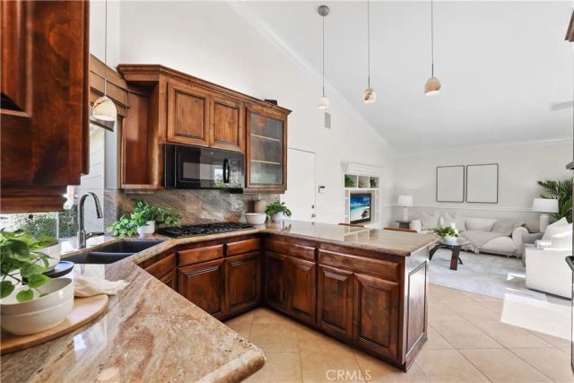 270 S Raspberry, Anaheim Hills, CA 92808