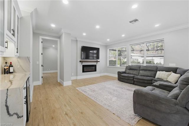 25211 Pinson DR, Bonita Springs, FL 34135