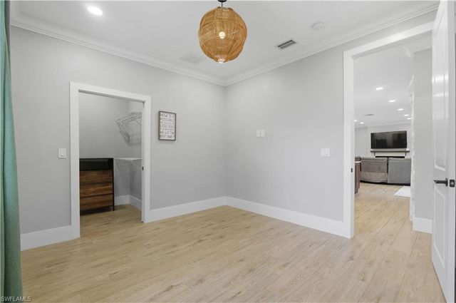 25211 Pinson DR, Bonita Springs, FL 34135