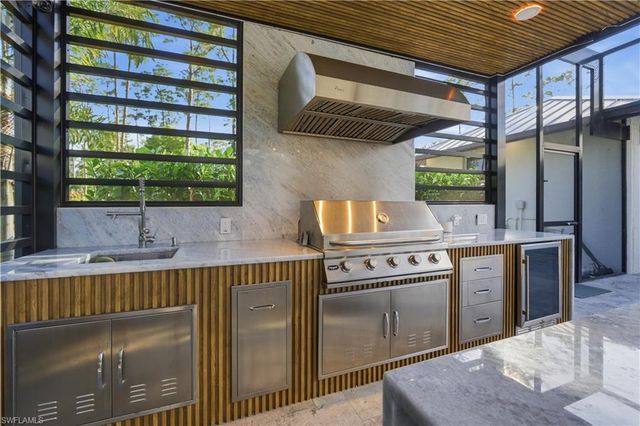 25211 Pinson DR, Bonita Springs, FL 34135