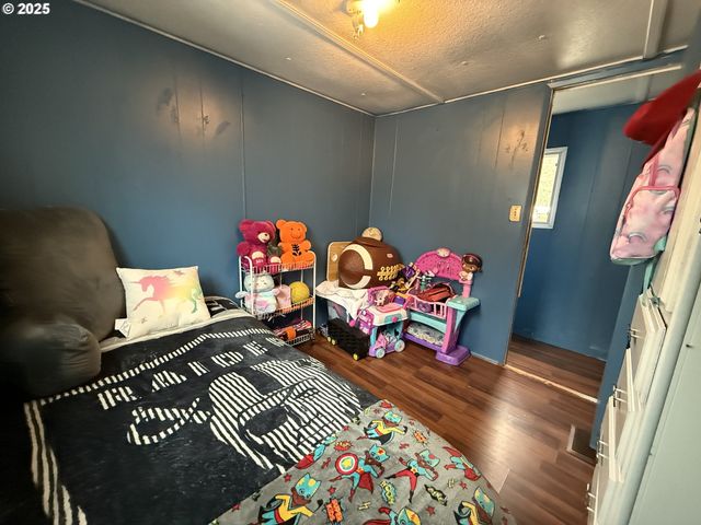 67624 SPINREEL Rd 44, North Bend, OR 97459