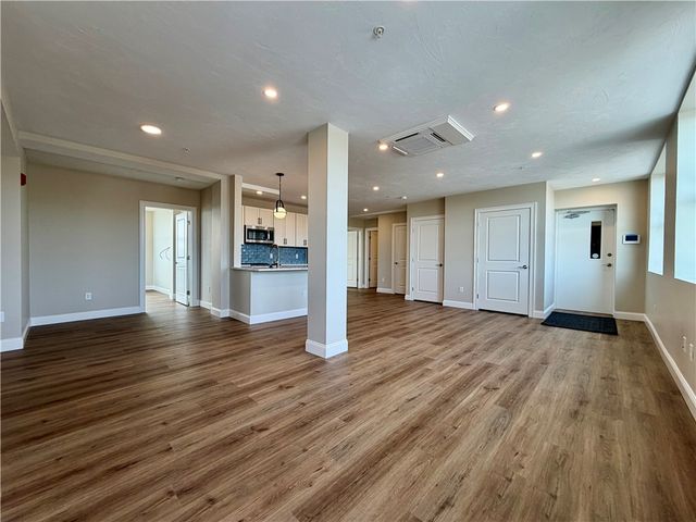 754 Eddy Street 3B, Providence, RI 02903