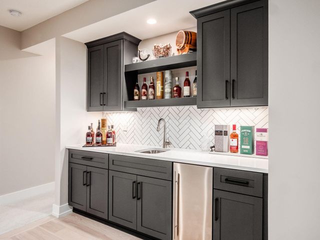 7026 Claymore Drive, Dublin, OH 43017