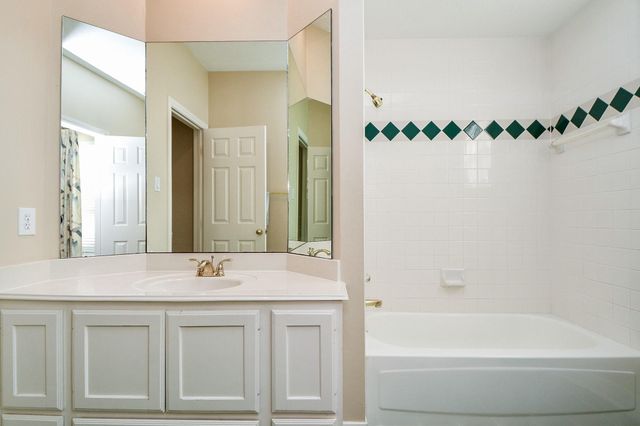 1502 Emerald Springs Court, Houston, TX 77094