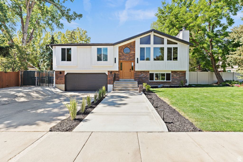 10074 S KALINDA DR, Sandy, UT 84092 — photo 2