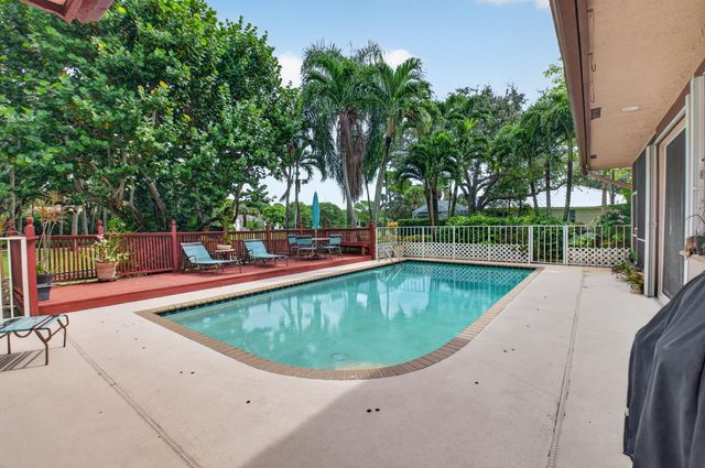 2735 Windham Court, Delray Beach, FL 33445