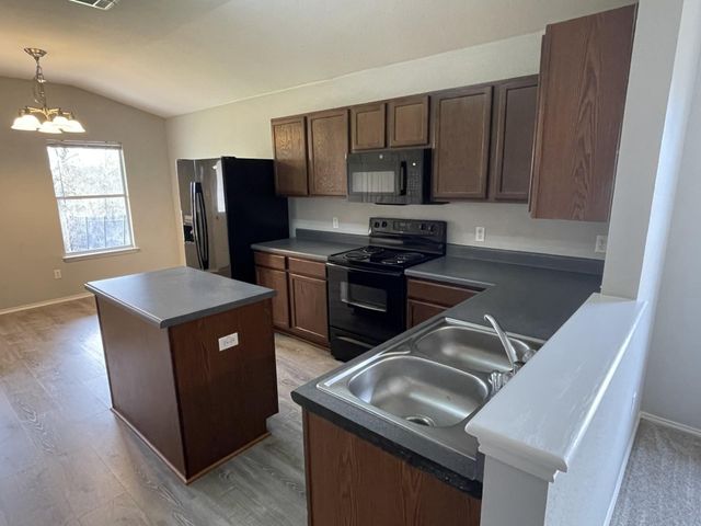 11816 Gaelic DR, Austin, TX 78754