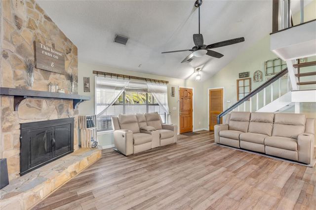 281 GALBRAITH AVENUE, Oak Hill, FL 32759