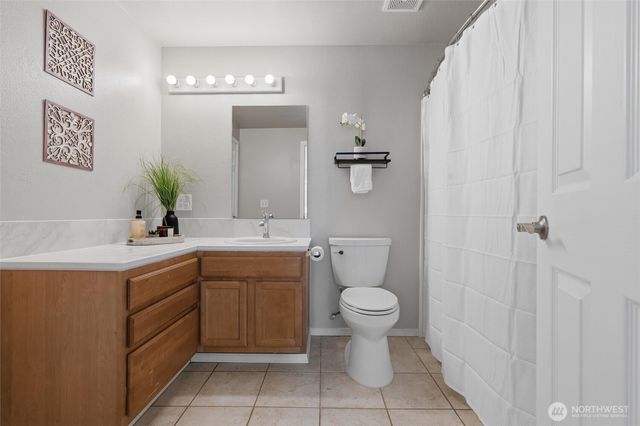 14320 Englewood Dr NW Drive NW, Gig Harbor, WA 98329