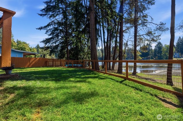 14320 Englewood Dr NW Drive NW, Gig Harbor, WA 98329