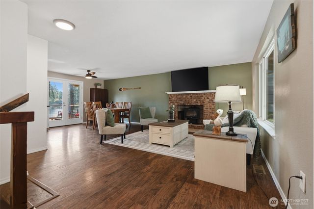 14320 Englewood Dr NW Drive NW, Gig Harbor, WA 98329