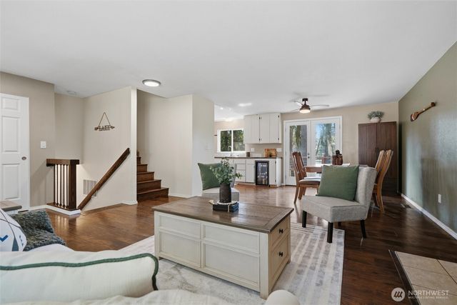 14320 Englewood Dr NW Drive NW, Gig Harbor, WA 98329