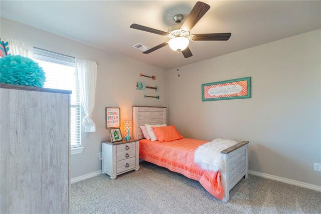 9108 NW 121st Terrace, Yukon, OK 73099