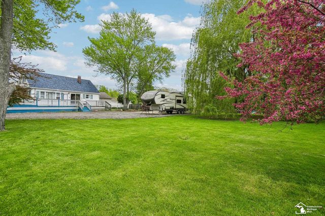 13752 Laplaisance Road, Monroe Twp, MI 48161