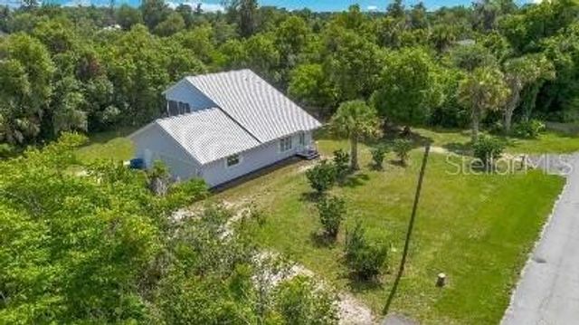 110 W WASHINGTON AVENUE, Deland, FL 32720