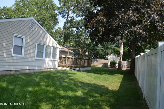 1327 Leguene Avenue, Forked River, NJ 08731